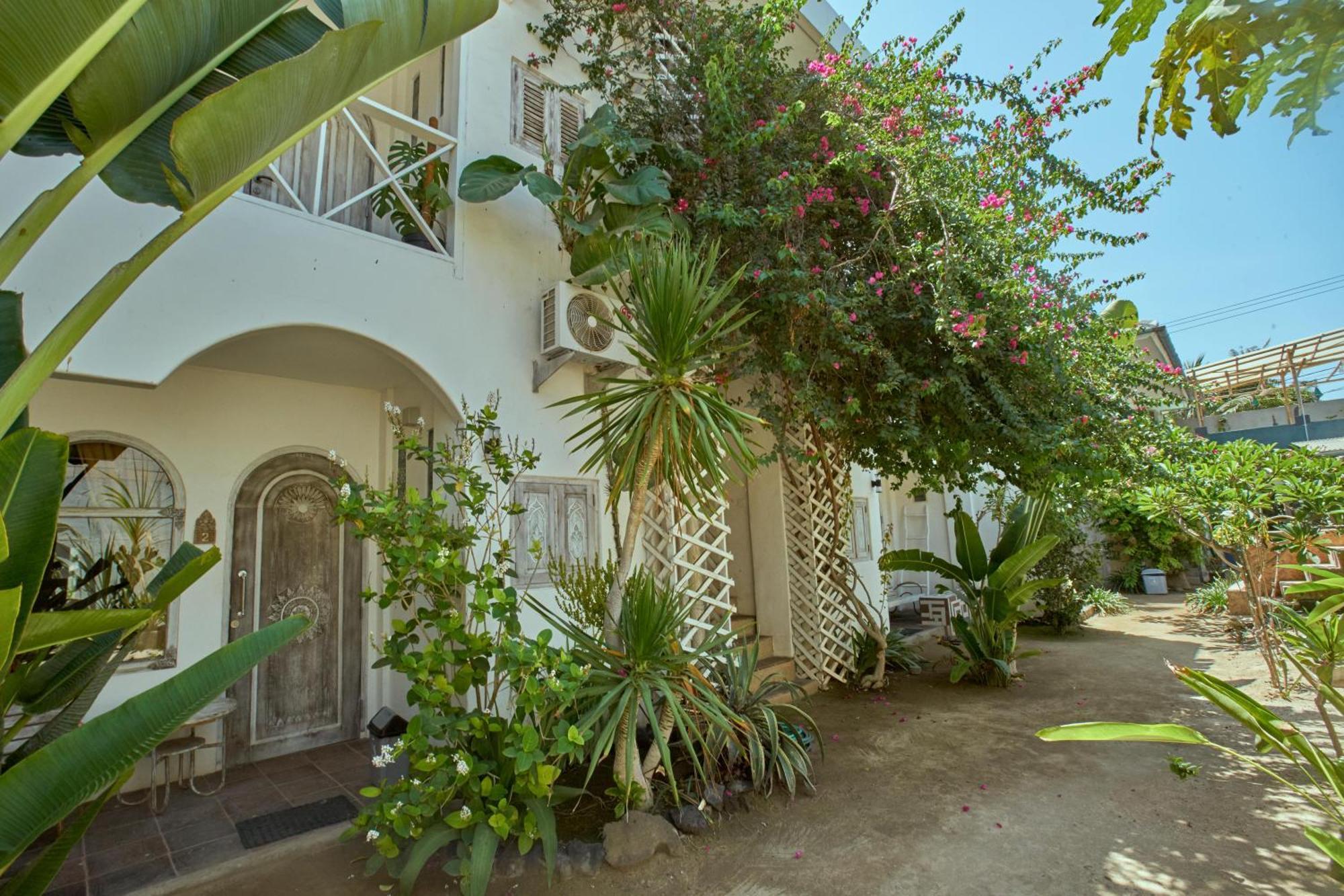 Isla Indah Retreat Boutique Hotel Nusa Lembongan  Bagian luar foto